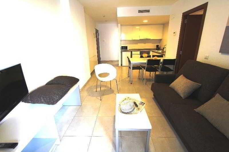 Pierre & Vacances Benidorm Levante Room photo