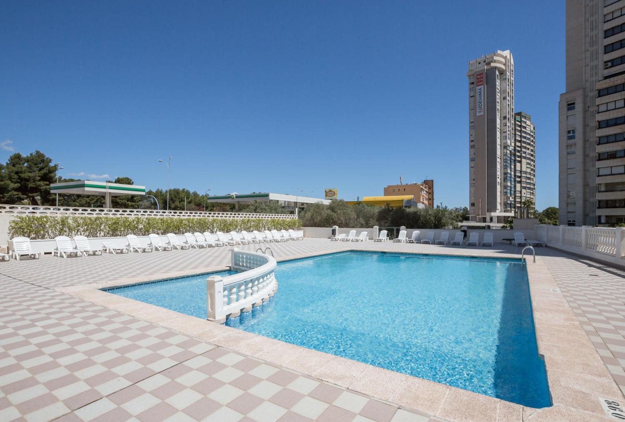 Pierre & Vacances Benidorm Levante Exterior photo